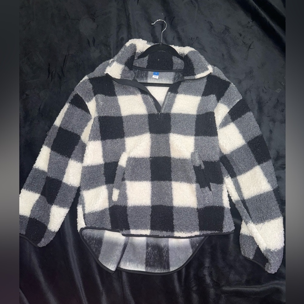 OLD NAVY fleece Sherpa black buffalo plaid pullover size: Medium